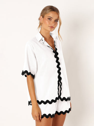 Fashion suit for women European and American short-sleeved button-down shirt casual loose shorts two-piece suit
